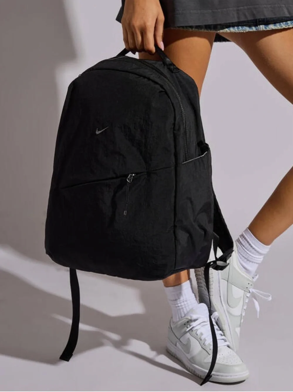 Nike black backpack UNISEX NIKE Aura Backpack in Black & Gunmetal (24L)